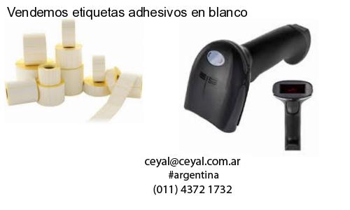 Vendemos etiquetas adhesivos en blanco