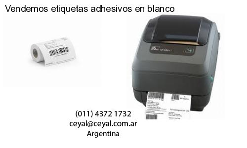 Vendemos etiquetas adhesivos en blanco