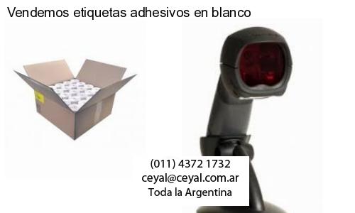 Vendemos etiquetas adhesivos en blanco
